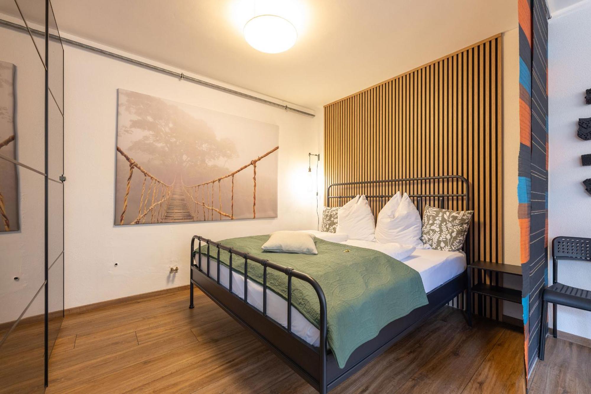 Ideal Fuer Kurze Aufenthalte - Gemuetliches 1-Zimmer-Apartment Адельсдорф Экстерьер фото